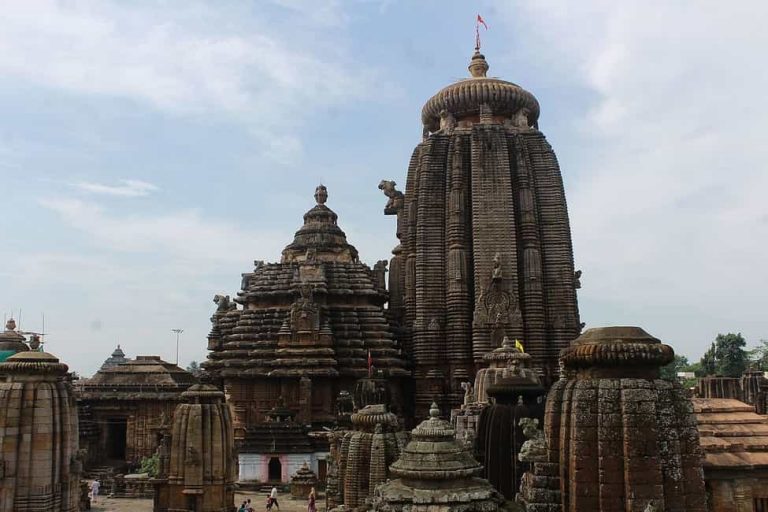 11 Must-See Ancient Temples In Bhubaneswar That You Can Visit