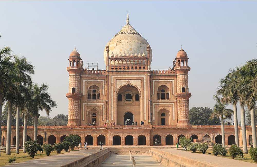 Safdarjung Tomb | Among The Best Historical Places in Delhi