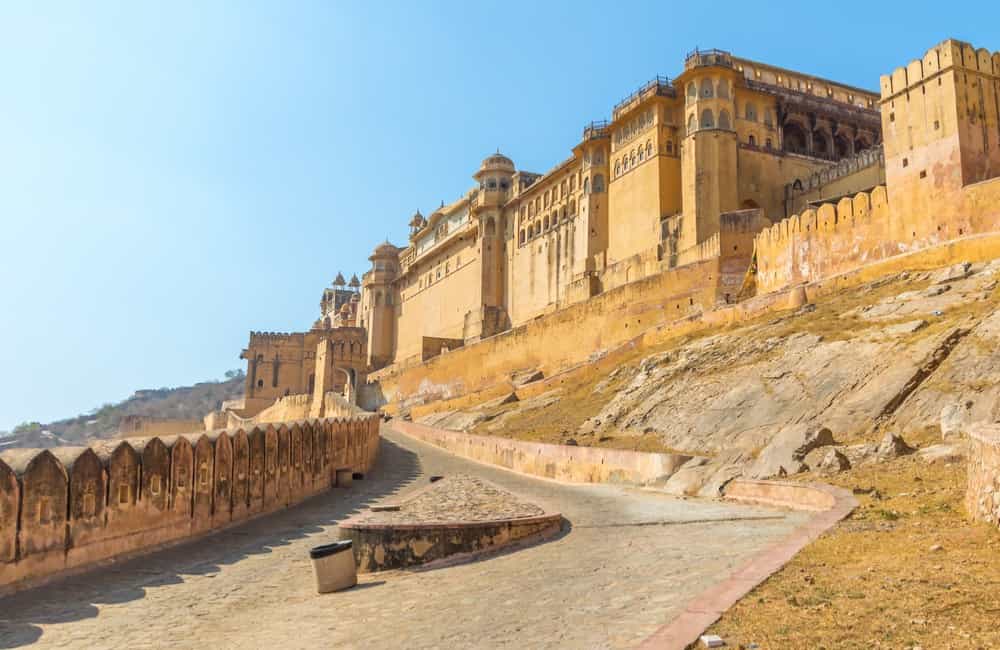 अंबर का किला और महल | जयपुर में जाने के लिए 32 सर्वश्रेष्ठ स्थानों में से # 1
