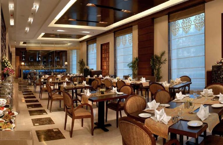 23 Best Restaurants in Noida: Locations, Timings, Cost For 2