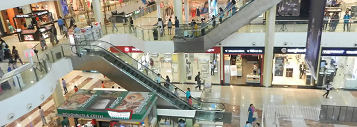 Reliance Trends Store at Hill Road, Bandra, Mumbai, India. News