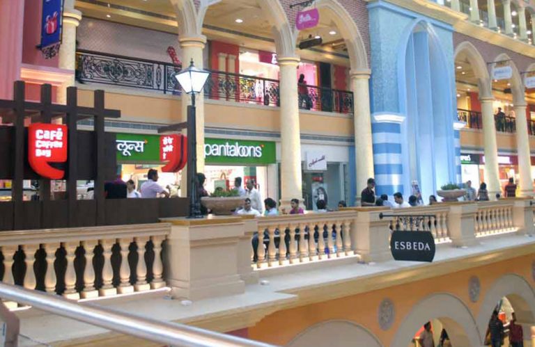 Top 11 Shopping Malls in Mumbai with Location & Timings