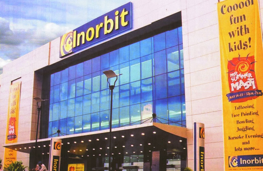 Top 11 Malls in Mumbai - Biggest Shopping Malls in Mumbai - FabHotels