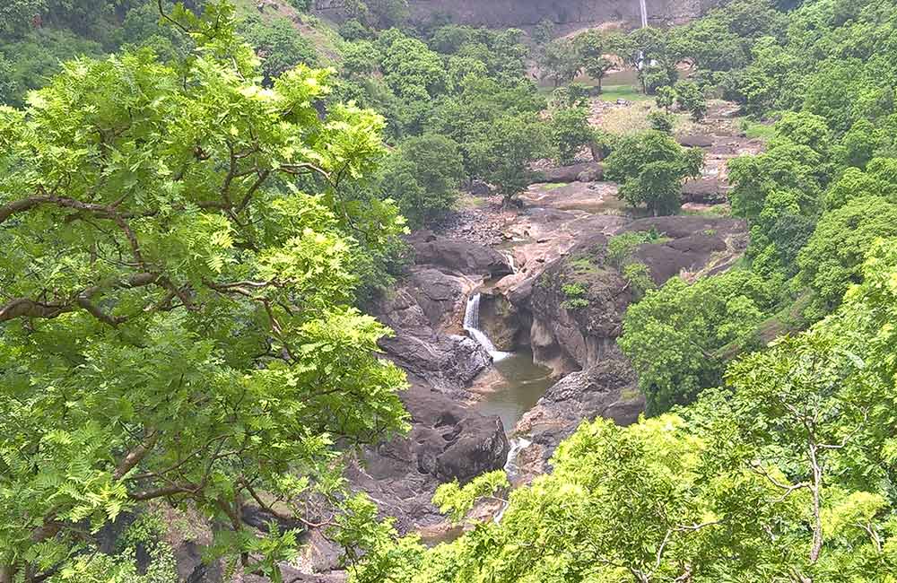 Searching 'palusa falls'  Sun Tours & Travels in Indore