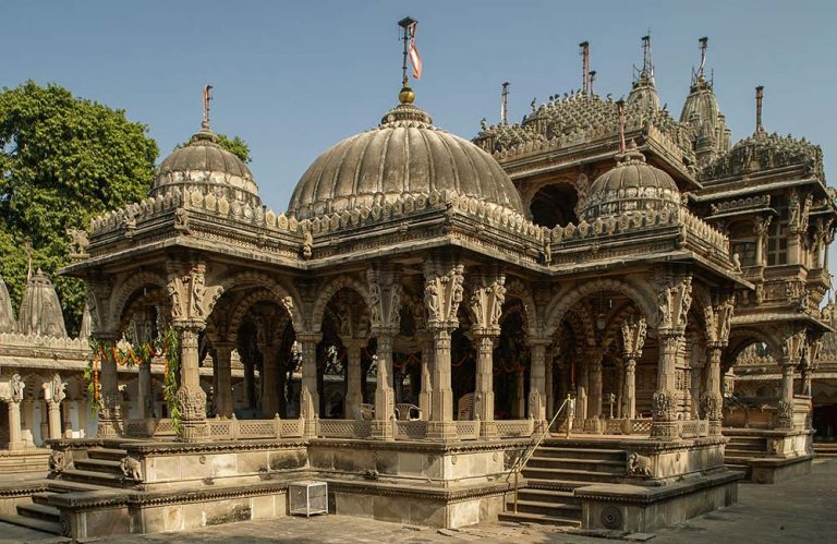 13 Best Historical Places in Ahmedabad: Location & Timings